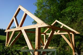Larch framed shelter,stroud, carpentry,